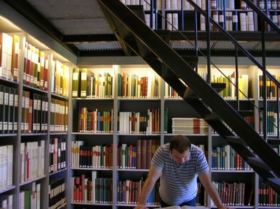 à la bibliothèque © Bruno Le Hir