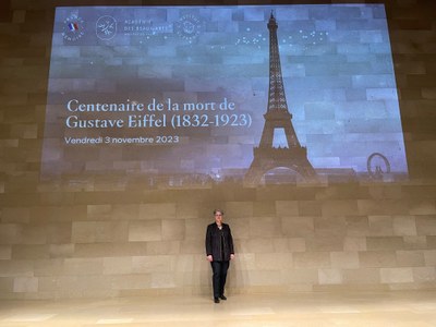 Mme Postel Vinay lors de la visite à l'Institut de France